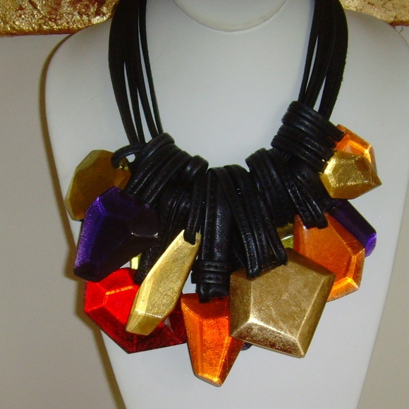 MONIES Leather and Multi-Colored Lucite Stone Statement Necklace - Picture 5 of 16